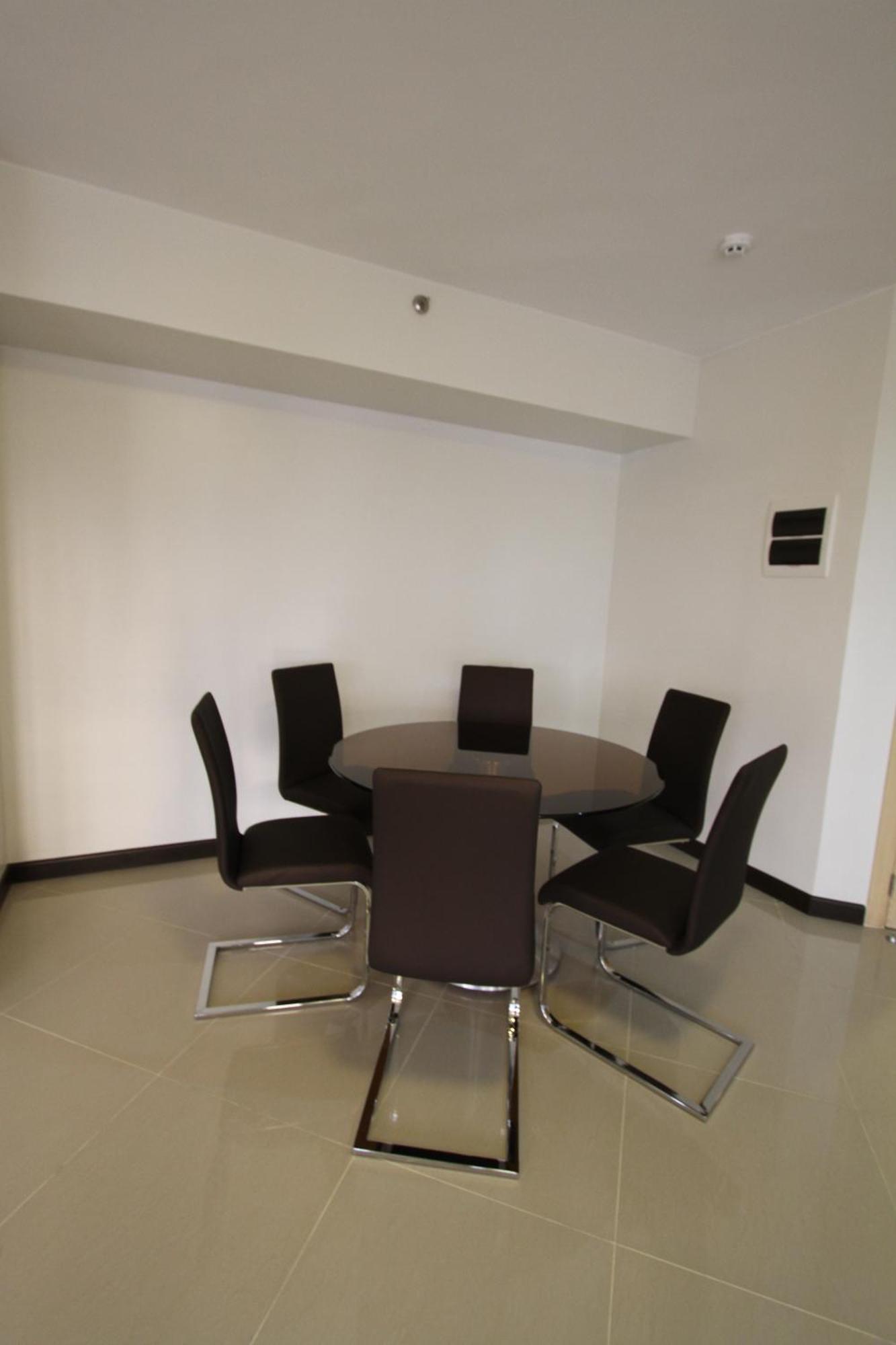 Extremeli Suites Manila Powered By Cocotel Szoba fotó